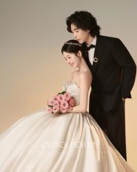 -薇薇新娘婚纱摄影连锁品牌(瘦西湖店)