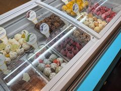 -圣丰索菲特·2 On 988 Café 自助餐厅