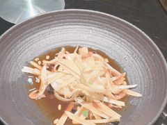 -泓0871臻选云南菜·味庄
