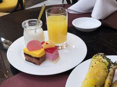 -圆顶阁西餐厅(郑州索菲特国际饭店 )