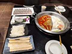 -吴记老锅底麻辣火锅(福州路店)