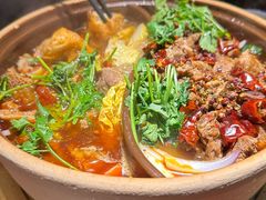 -沙胆彪炭炉牛杂煲(上海日月光广场店)