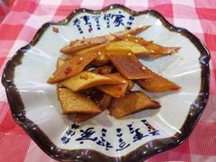 -小球滚滚湘菜馆·烤鱼·口味虾(太平街店)