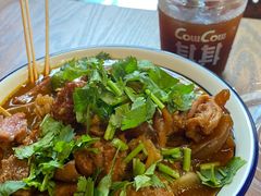 -CowCow其其·牛杂咖啡公司(六运店)