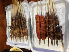 羊肉串-马路牙子地桌烤肉(工体店)