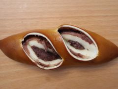 红豆碱水-雀食面包店(钟楼店)