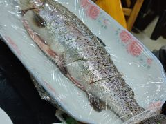 -山妹子铁锅炖