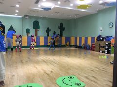 -乐翔轮滑(中庚漫游城店)