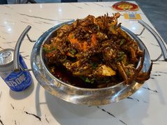 -凤凰路何眼镜香辣蟹(花果园店)