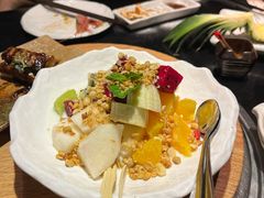 -钱小奴海鲜自助黑金店(杭州滨江龙湖店)
