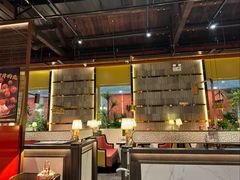 -牛村来人潮汕牛肉火锅(西单店)