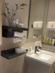 -佳颜轻医美·美学抗衰中心