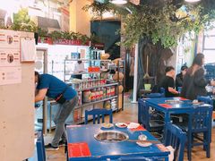 大堂-马路边边串串香形象店(磐石路店)