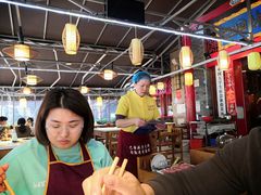 -巴国妹子毛肚火锅(蓝光悦城店)