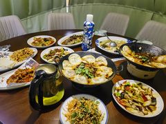 -百味地锅鸡(二店·财校分店)