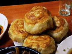 -宝瑞门钉肉饼店