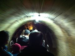 -波斯托伊纳溶洞