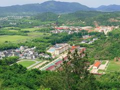 -灵岩山风景区