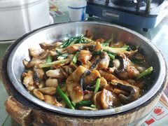 鸭嘴鱼二食-姜葱焖-鲤鱼塘农家山庄