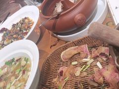 -老滇山寨•云南特色菜•地方菜•民族风情歌舞表演(金碧店)