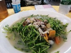 -烧鹅妹饭店