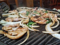 炙子烤肉-赵胖炙子烤肉&深夜酒馆(簋街店)