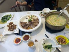 -陆记鹅庄·潮汕菜·狮头鹅(大仟里店)