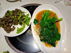 白灼芥兰-蛙蛙叫干锅年代(簋街总店)