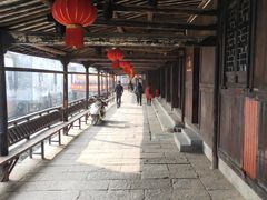 -丝绸小镇荻港古村