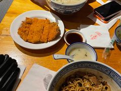 -沪西老弄堂面馆(定西路店)