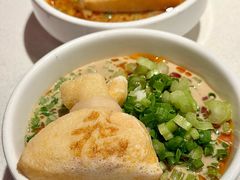 -海底捞火锅(长宁路龙之梦店)