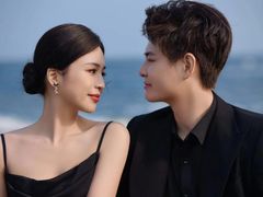 -经典婚纱摄影美学馆·私人定制