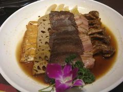 -刘胖子家常菜·蹄花焖藕(兴业店)