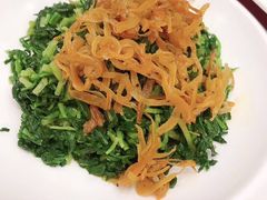 -侬佳蒸菜馆(听潮店)