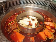 -晓宇重庆火锅(赛格国际购物中心店)