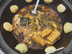 -丹水桥地锅鱼·翘嘴鲌·地方特色全鱼宴(丹江口大坝店)