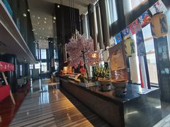 -唐拉雅秀酒店-西锦汇空中BBQ·思创餐厅