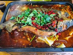 -老东镇啤酒屋海鲜加工·蒸汽海鲜·海鲜烧烤(台东店)