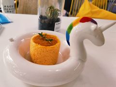 平平无奇的蛋糕卷-五进制 Coffee Shop