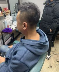 -木格造型美发