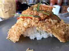 -邢泰记