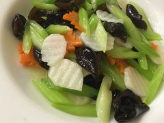 -聚春园自助餐厅(东街口店)