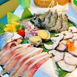来三亚吃好吃的椰子鸡，不带66把他馋哭了