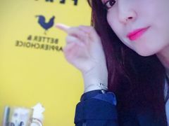 -BHC炸鸡(明洞总店)