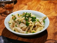 葱香腐竹拌鸭掌-小吊梨汤·北京菜·烤鸭(鸟巢店)