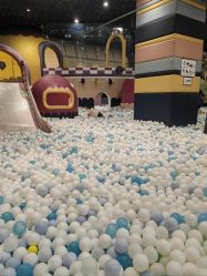 -MELAND CLUB亲子乐园·派对·餐厅(北京芳圆里ID MALL店)