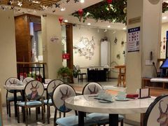 大堂-丹江口渔村·湘味厨房(桃园店)