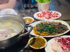 湿炒牛河-八合里潮汕鲜牛肉火锅(惠州华贸店)