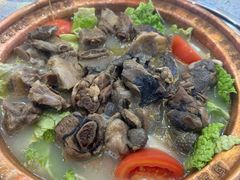 -阿婆情腊排骨火锅(金虹路店)