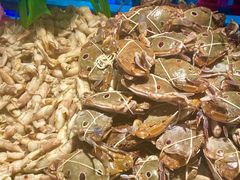 -海吃海喝海鲜烤肉餐厅